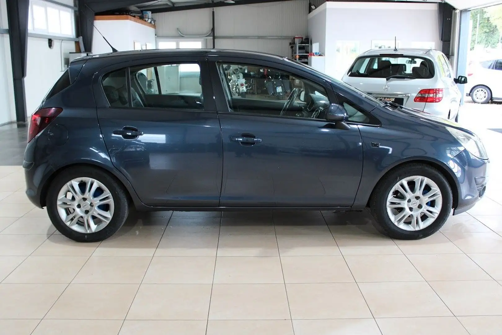Opel Corsa D Innovation "110 Jahre"*Tüv NEU*Navi* Bleu - 2