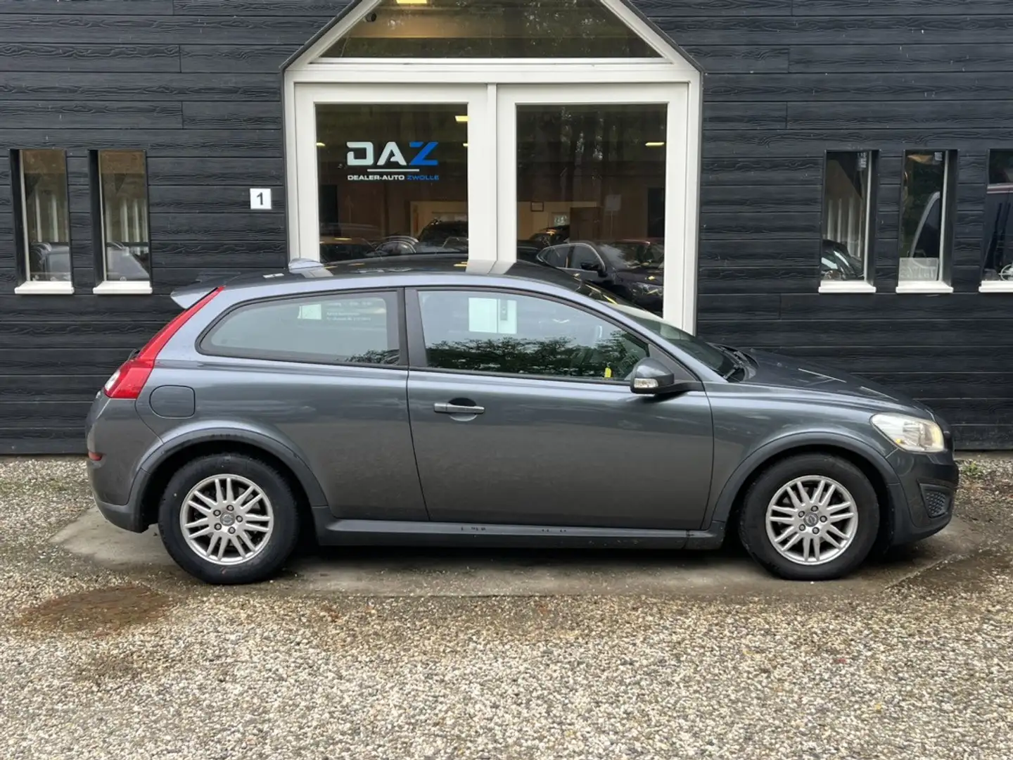Volvo C30 1.6 D2 Advantage Ecc/Audio/Trekhaak Gris - 2