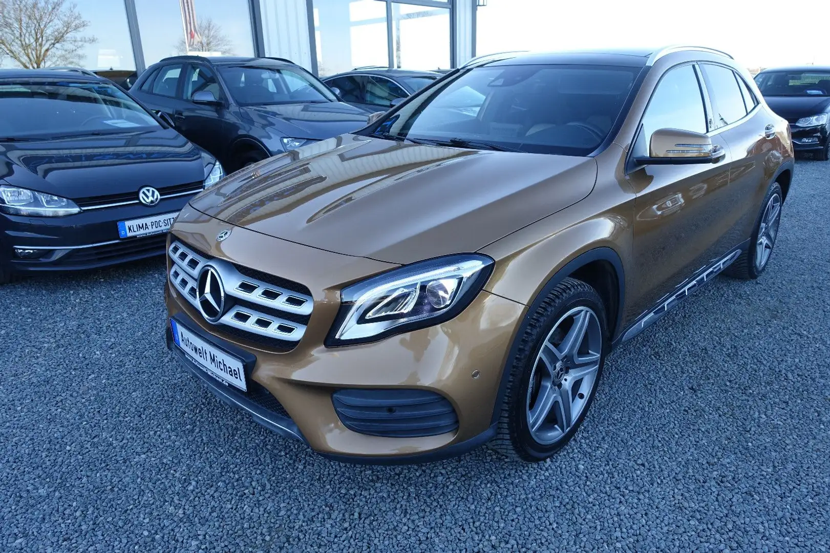 Mercedes-Benz GLA 220 CDI Aut.AMG LED NAV KAM LEDER SITZH 19' Gold - 2
