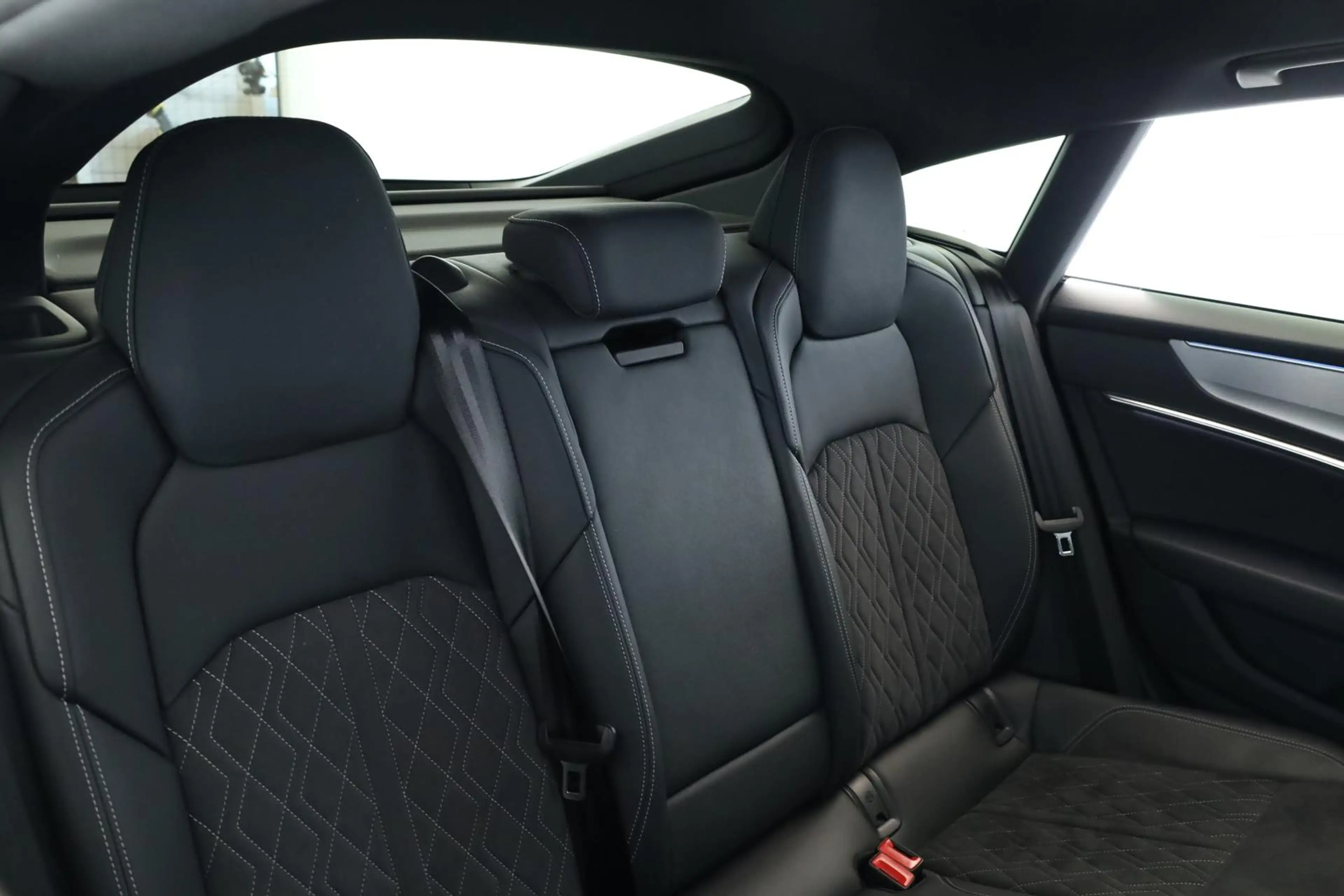 Audi S7 Sportback TDI HD Pano BangO ACC KeyGo Kam 21" — photo 12