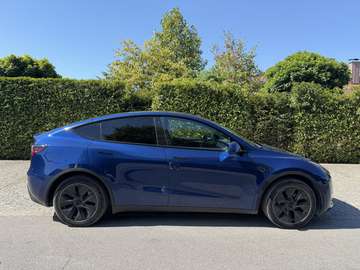 Model Y Long Range Dual Motor AWD