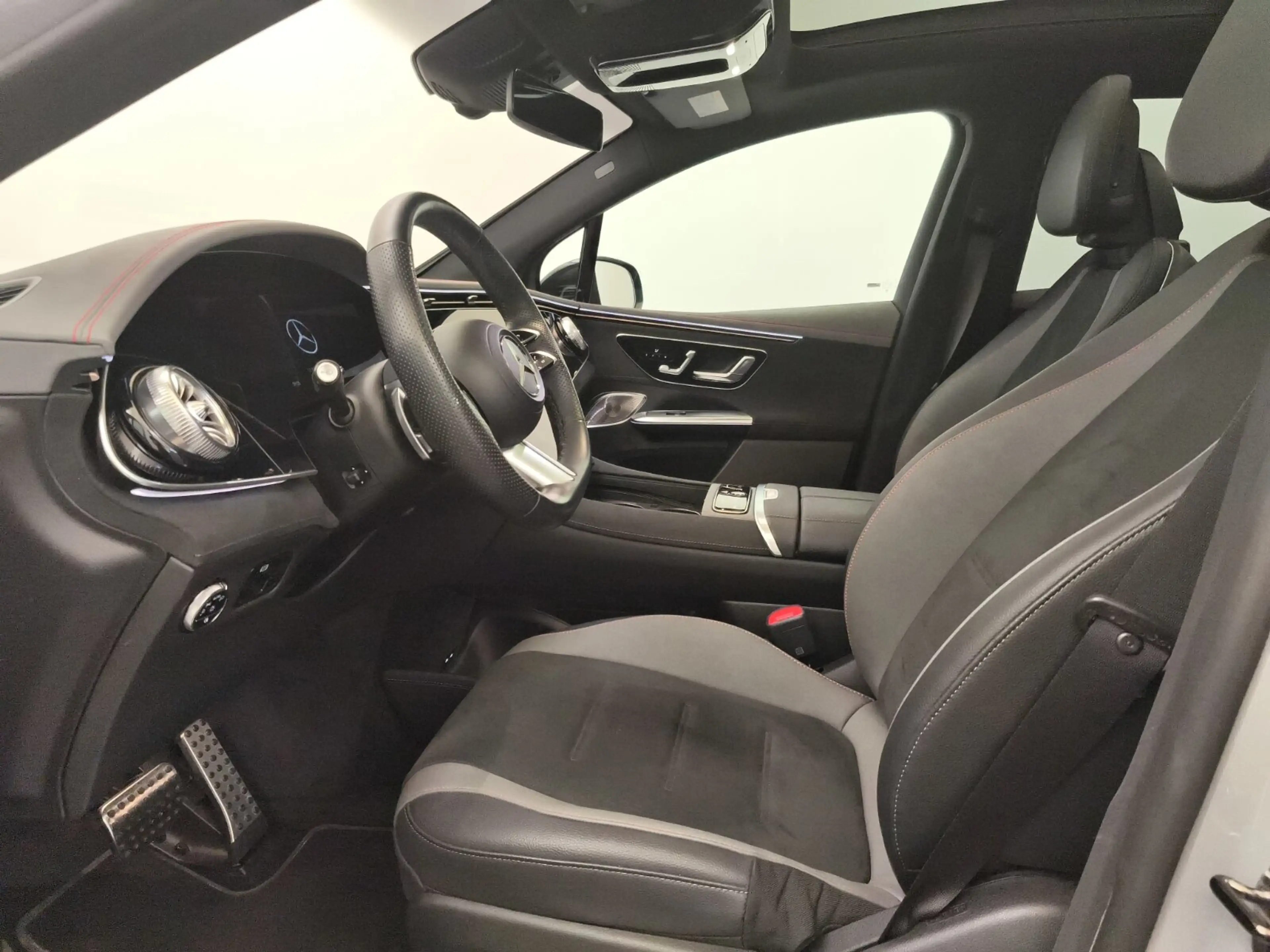 Mercedes-Benz EQE SUV EQE 500 4M SUV AMG Prem Pano Distr 360 Night AHK — photo 12