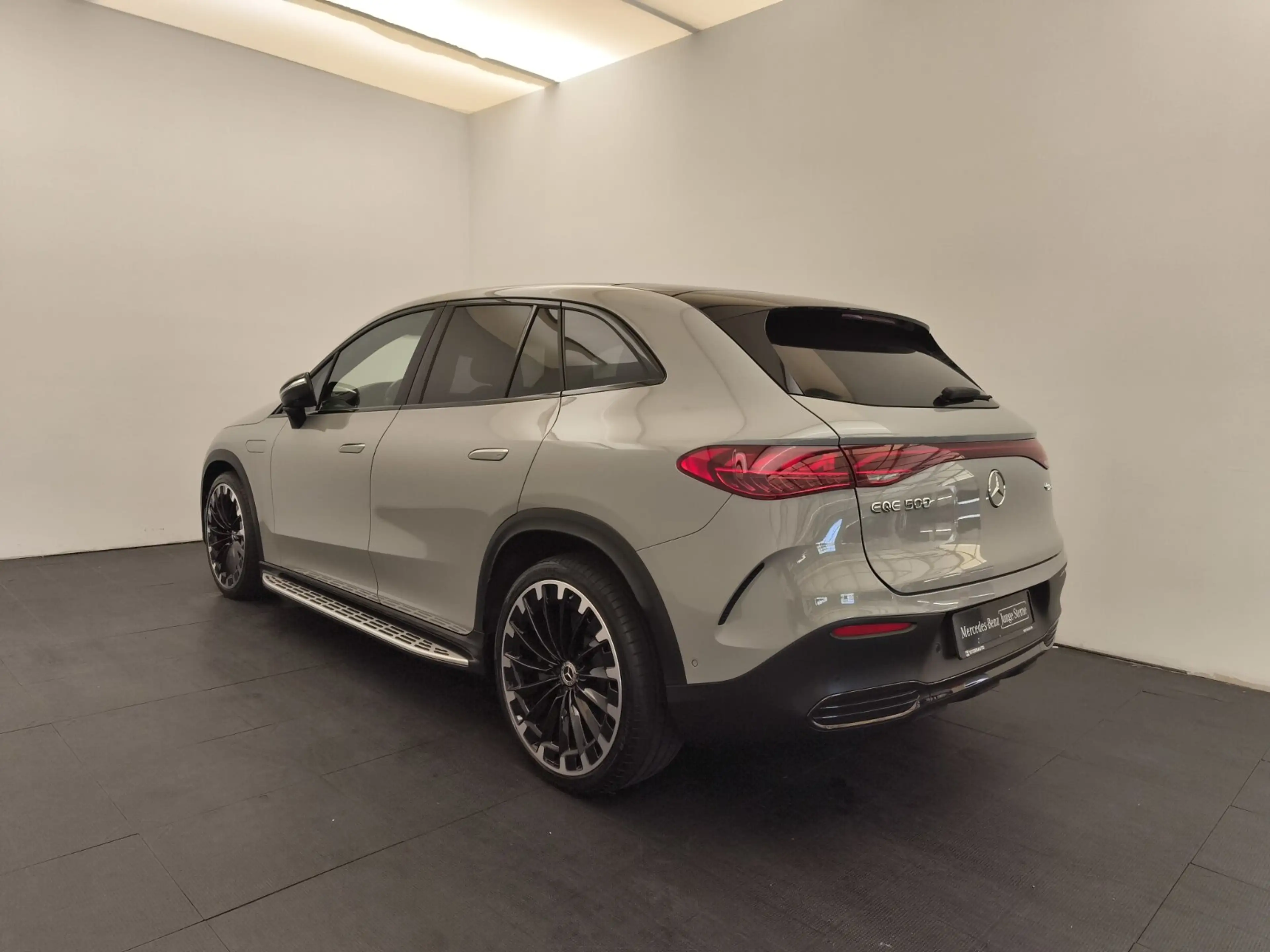 Mercedes-Benz EQE SUV EQE 500 4M SUV AMG Prem Pano Distr 360 Night AHK — photo 8