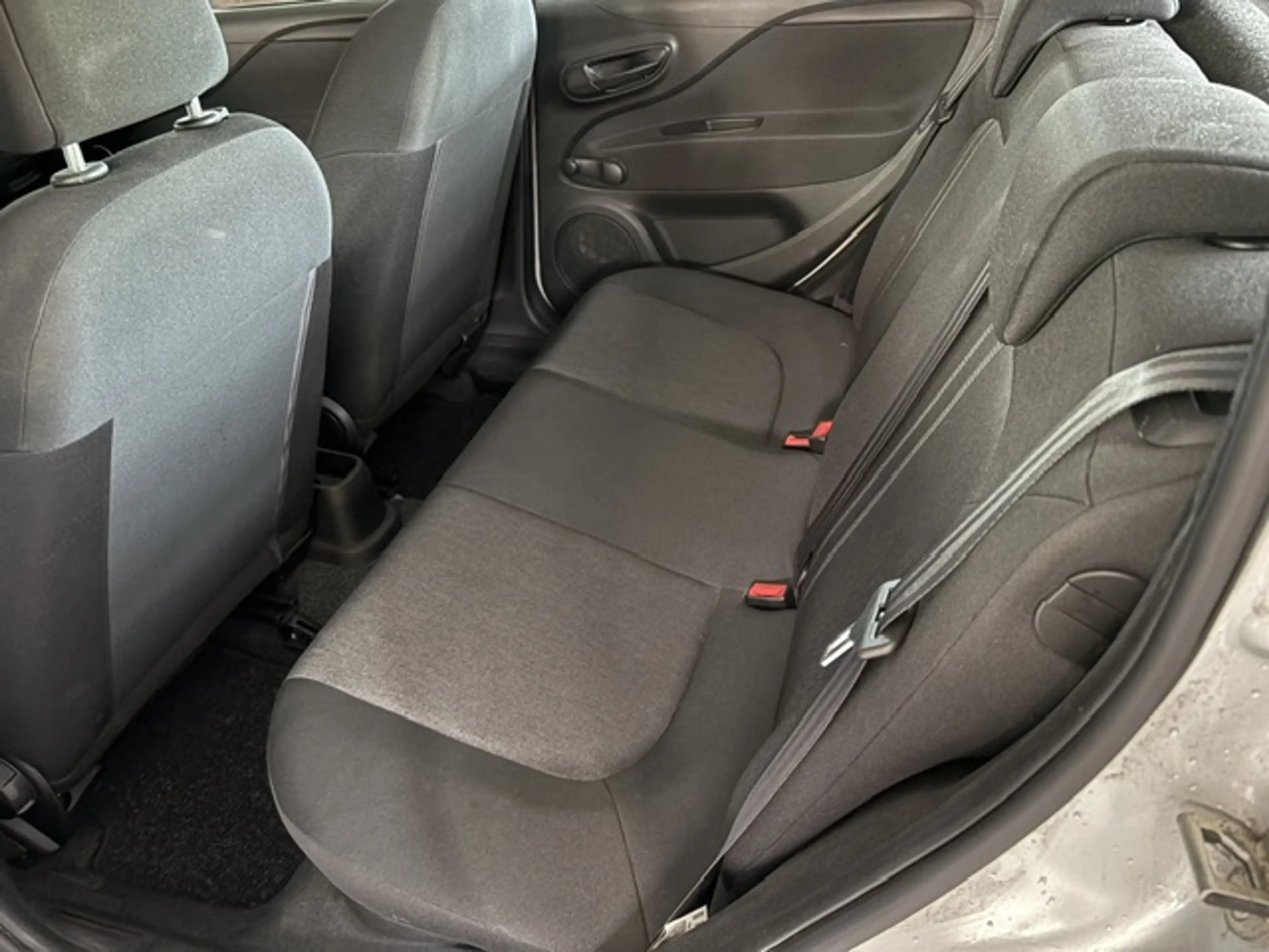 Fiat Punto MYSTYLE~wenig KM~Klima — photo 11