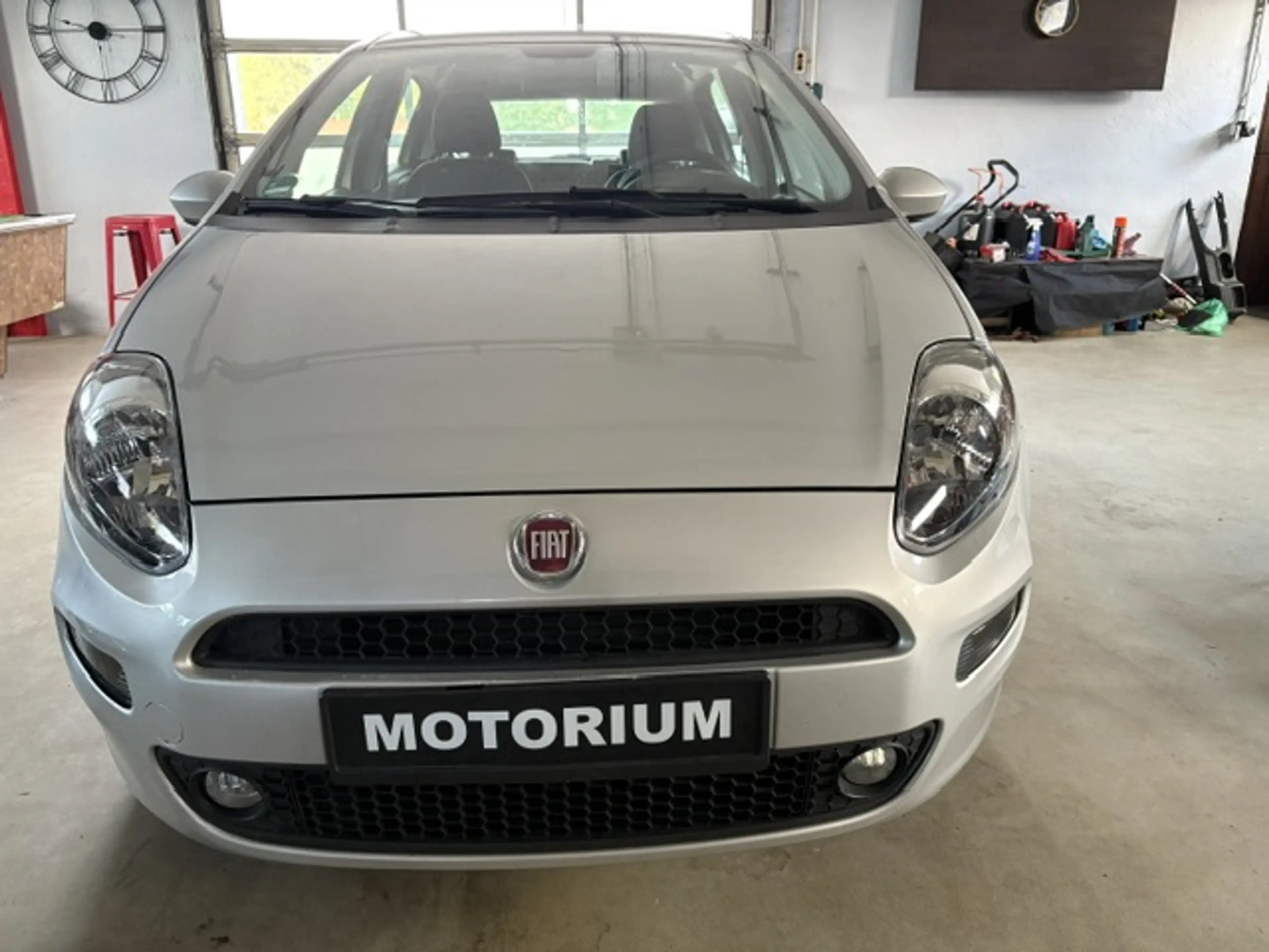 Fiat Punto MYSTYLE~wenig KM~Klima — photo 2