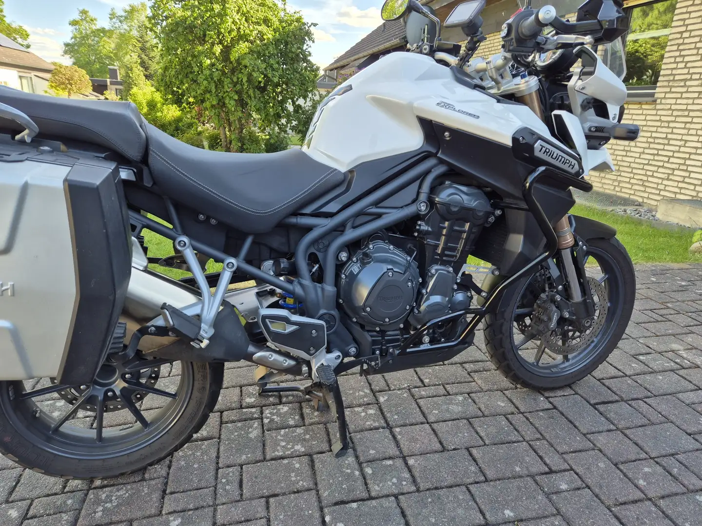 Triumph Tiger Explorer Blanc - 2