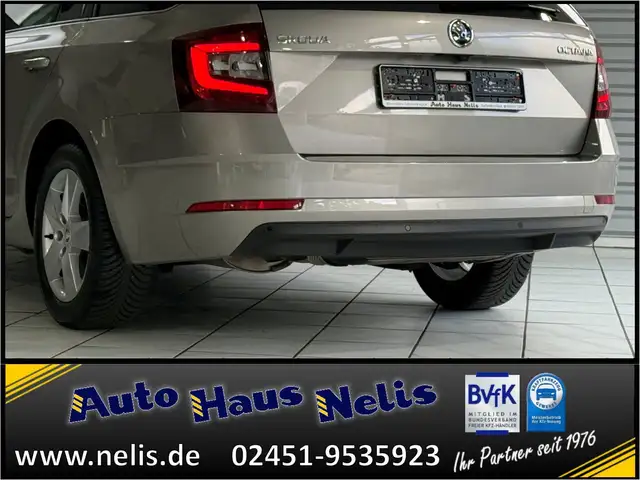 Skoda Octavia view 21