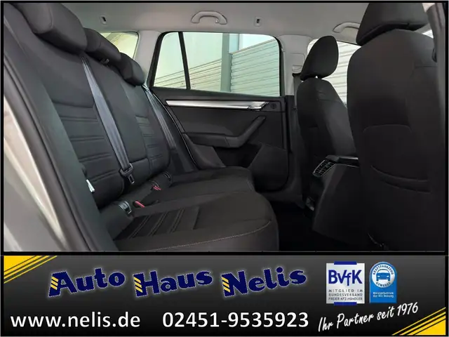 Skoda Octavia view 29