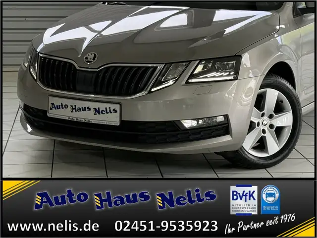 Skoda Octavia view 23