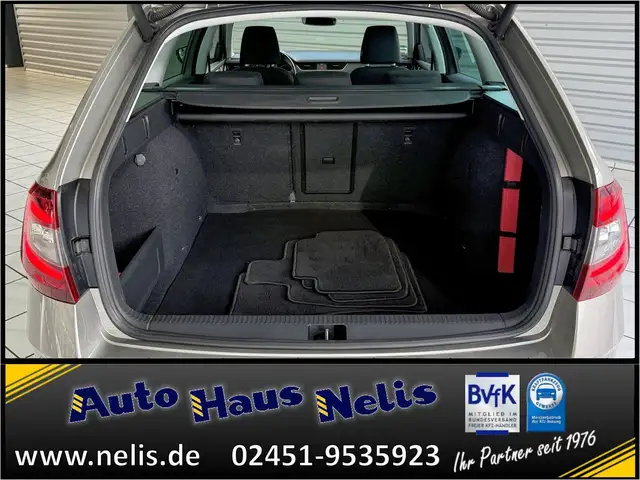 Skoda Octavia view 17