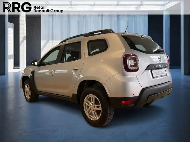 Dacia Duster view 4