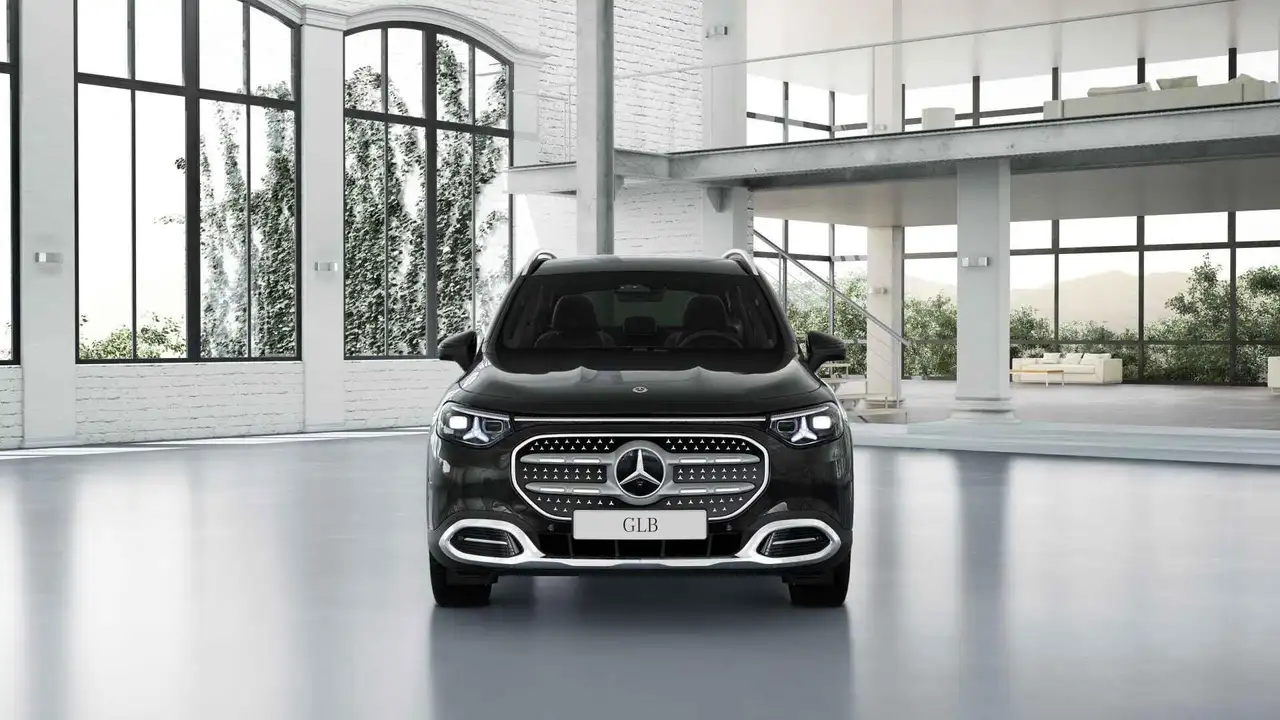 Mercedes-Benz GLB 2026