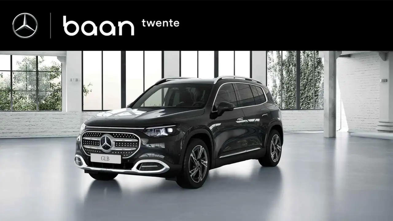 Mercedes-Benz GLB 2026