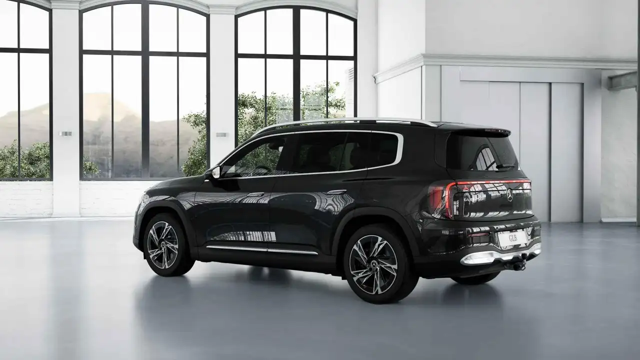 Mercedes-Benz GLB 2026