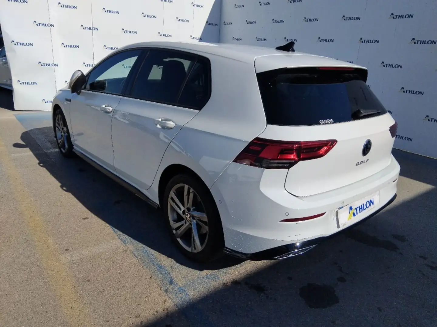 Volkswagen Golf 2.0TDI R-Line DSG 110kW Blanco - 2