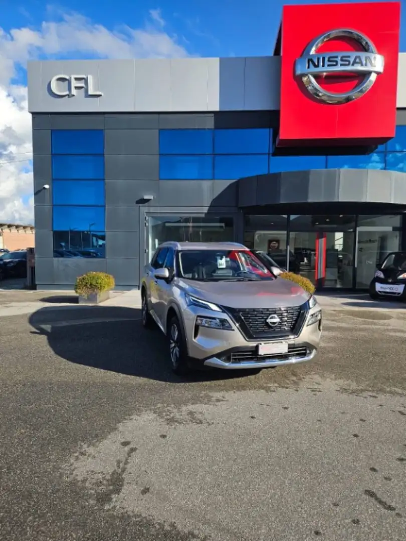 Nissan X-Trail e-Power 2WD 5 posti Tekna Premium Pack Silber - 1