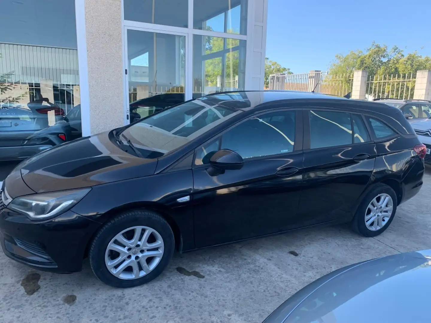 Opel Astra 1.0T S/S 120 Aniversario Negro - 1