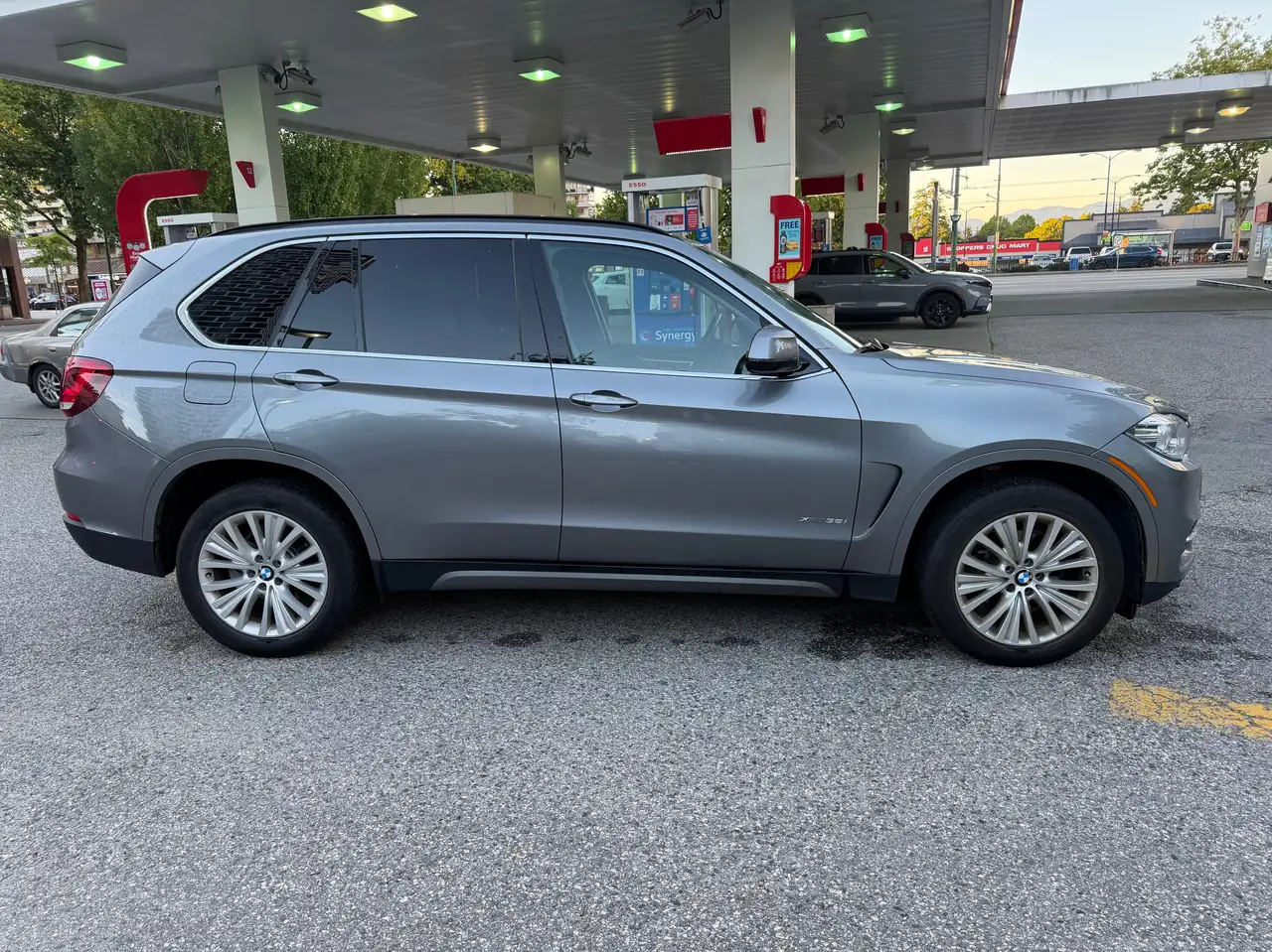 BMW X5 снимка BMW X5