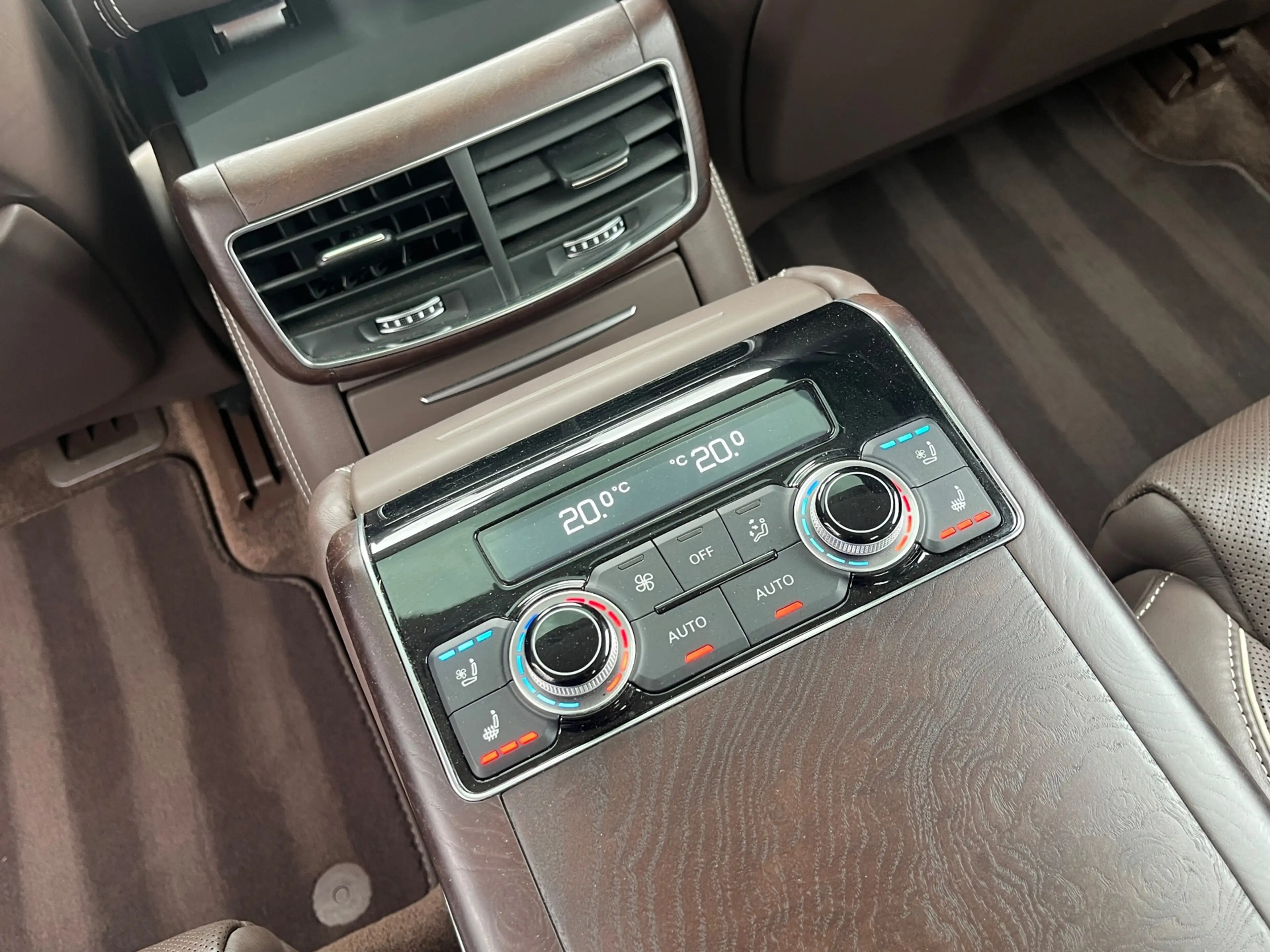 Audi A8 3.0 TFSI 290pk Quattro Pro Line+ | Youngtimer | Sc — photo 35