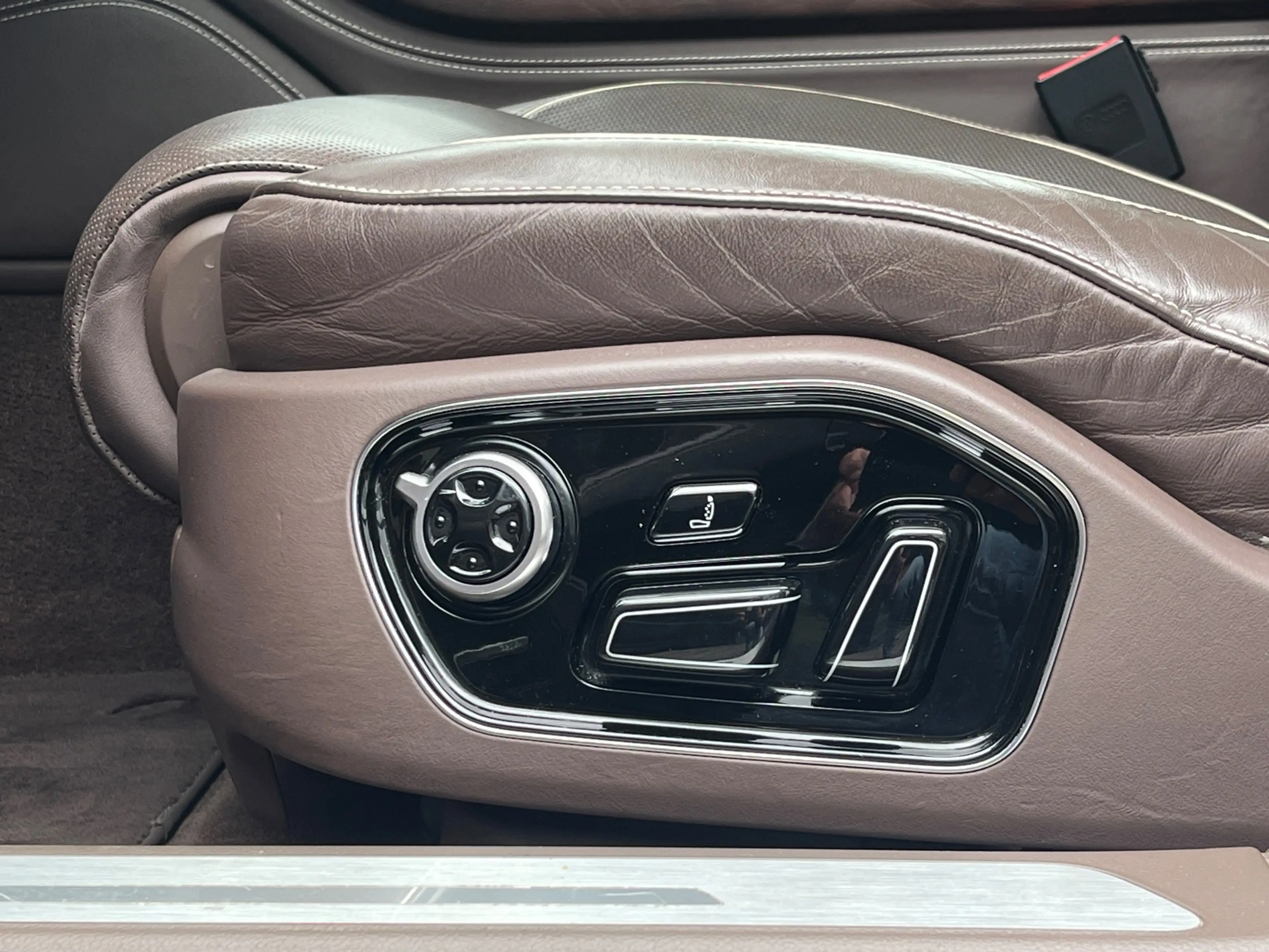 Audi A8 3.0 TFSI 290pk Quattro Pro Line+ | Youngtimer | Sc — photo 12