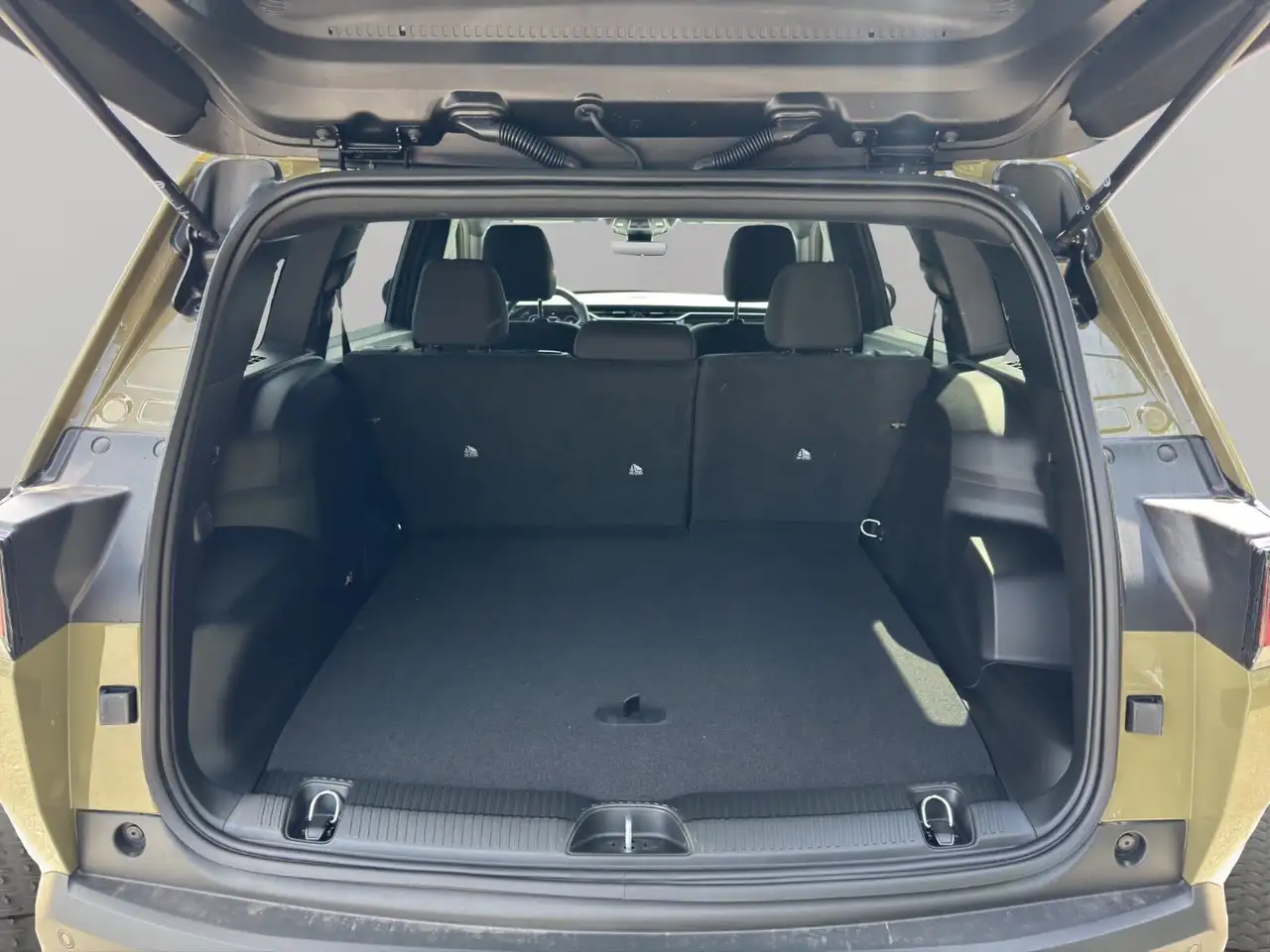 Jeep Cherokee снимка Jeep Cherokee