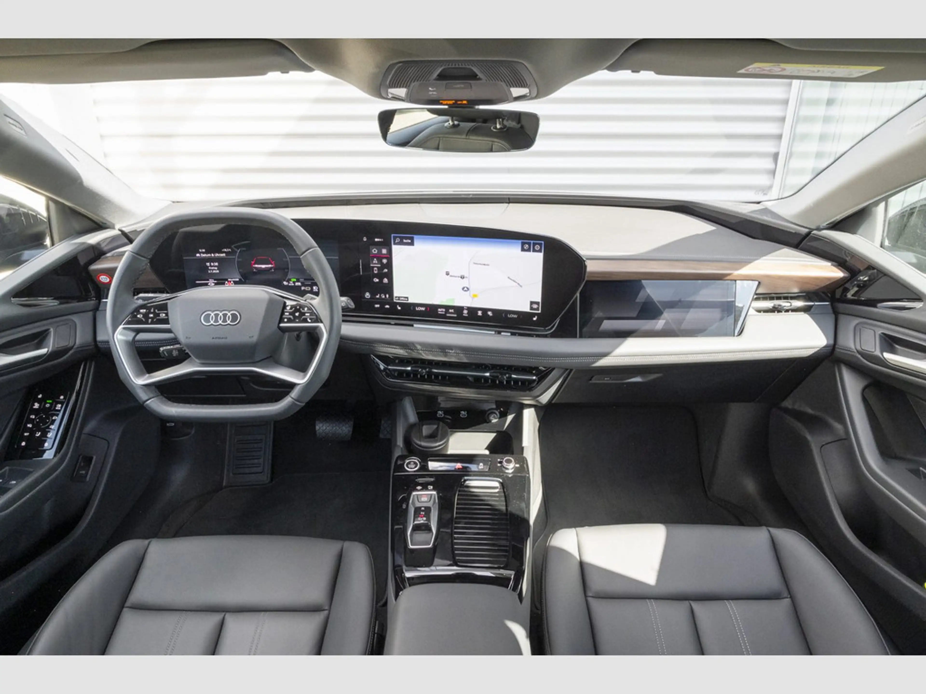 Audi A6 e-tron — photo 13