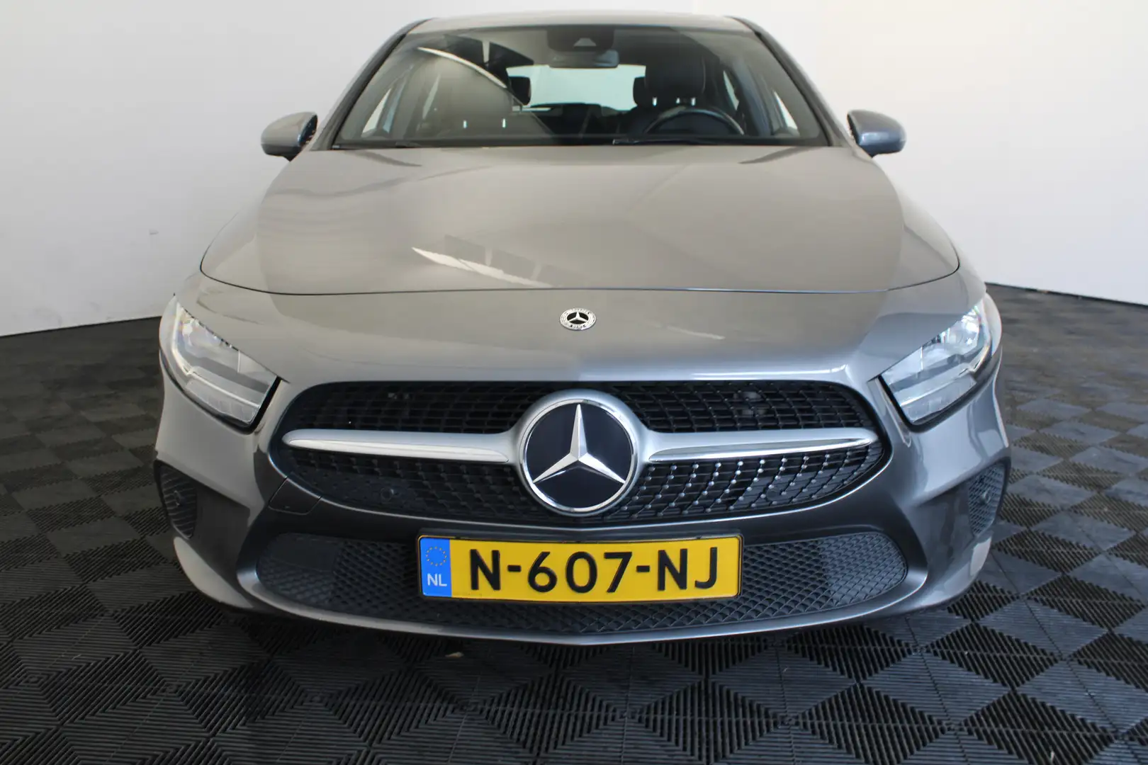 Mercedes-Benz A 180 d Premium |Navi|Camera| Grigio - 2