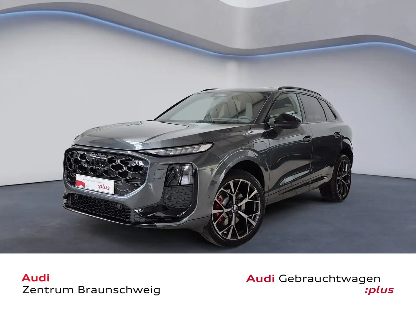 Audi Q3 SUV e-hybrid DIGITAL MATRIX+SONOS+HuD+MEMORY Grau - 1