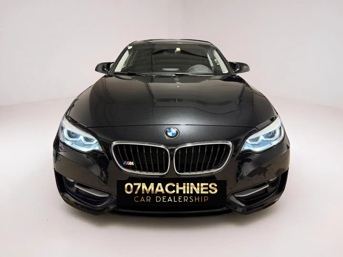 BMW 220 220 i M Sport Schwarz - 2