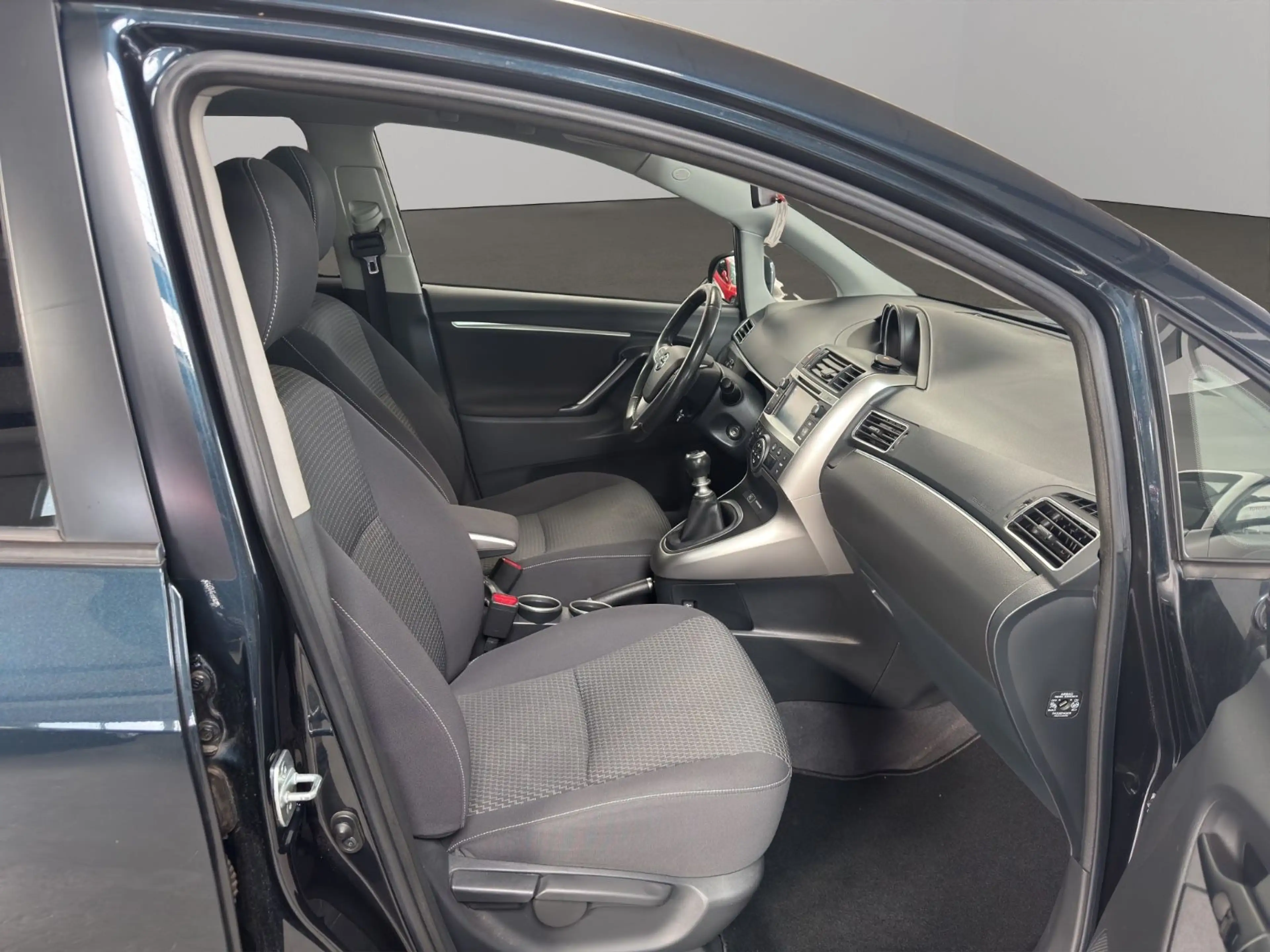 Toyota Verso SkyView Edition KAMERA/PANO/SCHECKHEFT — photo 14