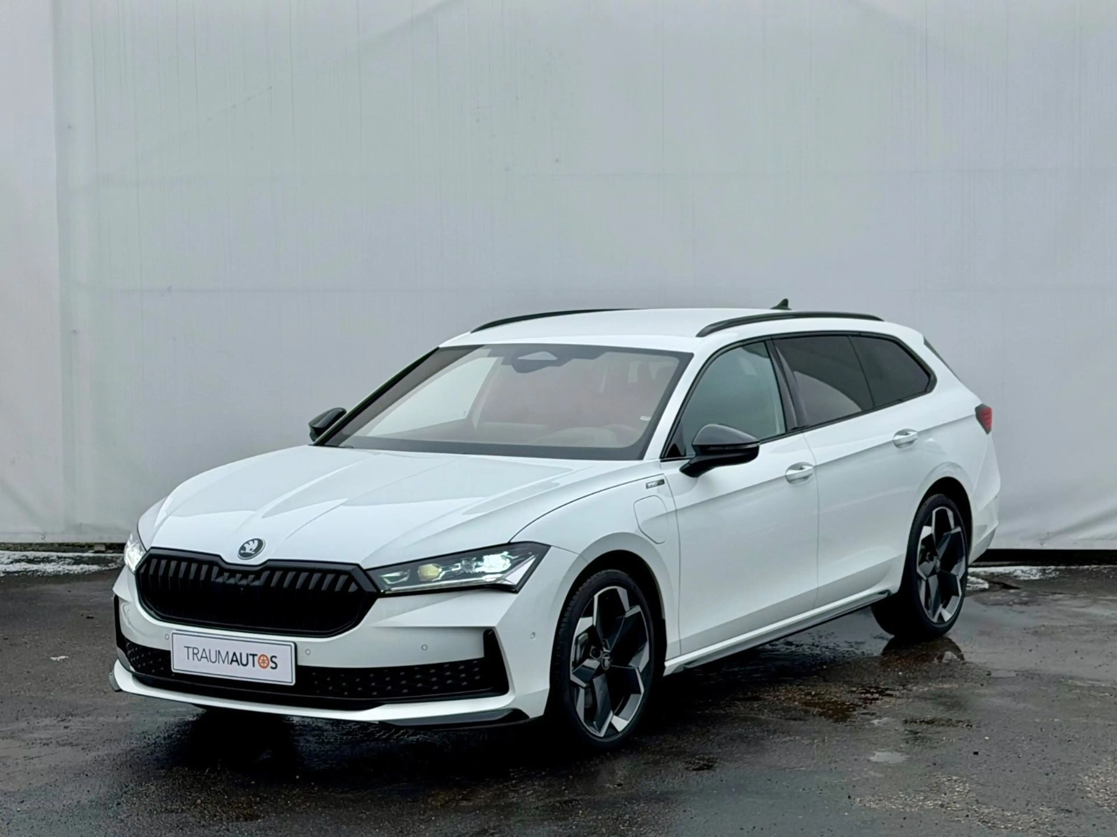 Skoda Superb Kombi 1.5 TSI iV Sportline*AHK*