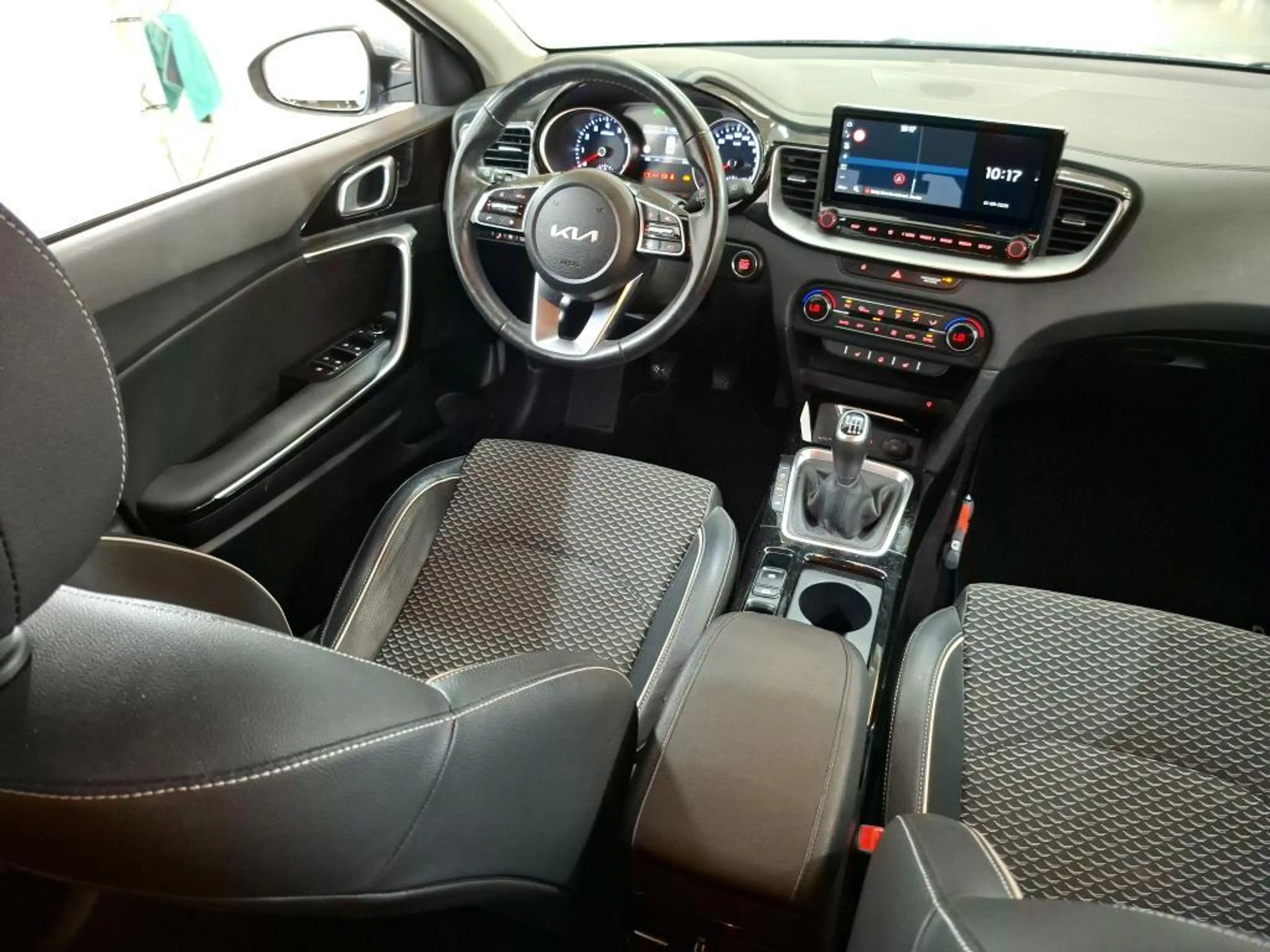 Kia Ceed SW / cee'd SW Sportswagon 1.0 T-GDi DynamicPlusLine NL-AUTO | TR — photo 3