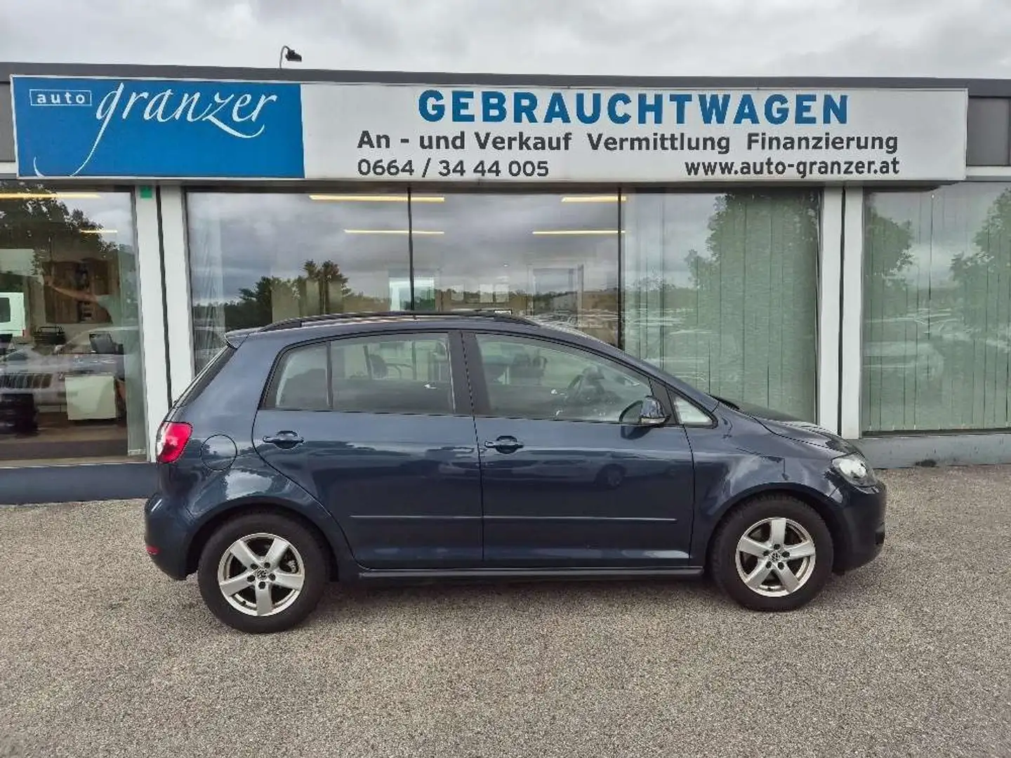 Volkswagen Golf Plus Rabbit 2012 BMT 1,6 TDI DPF DSG Blau - 1