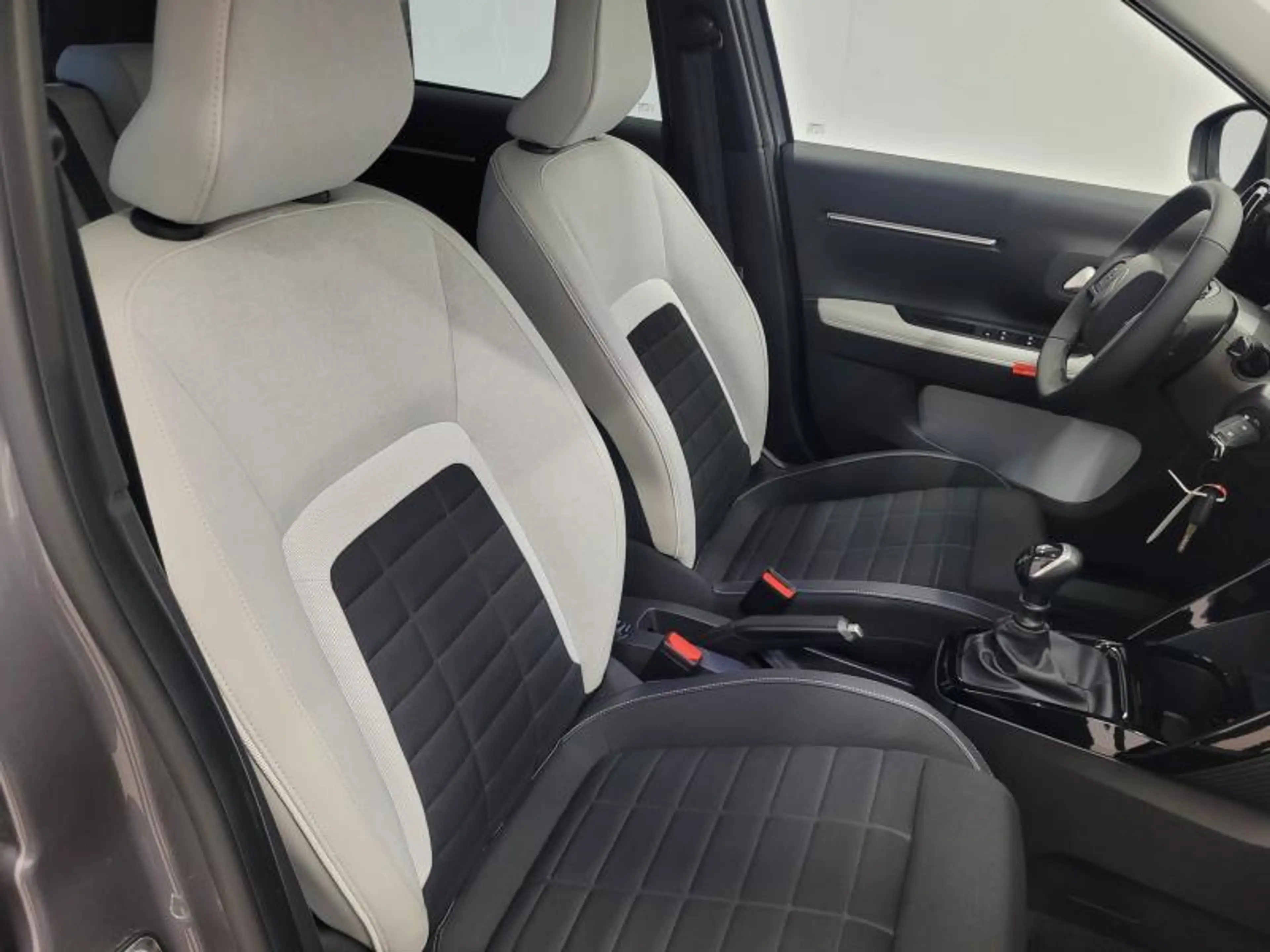 Citroen C3 12 Turbo 100 pk MAX  + zetel en stuurverwarming — photo 11