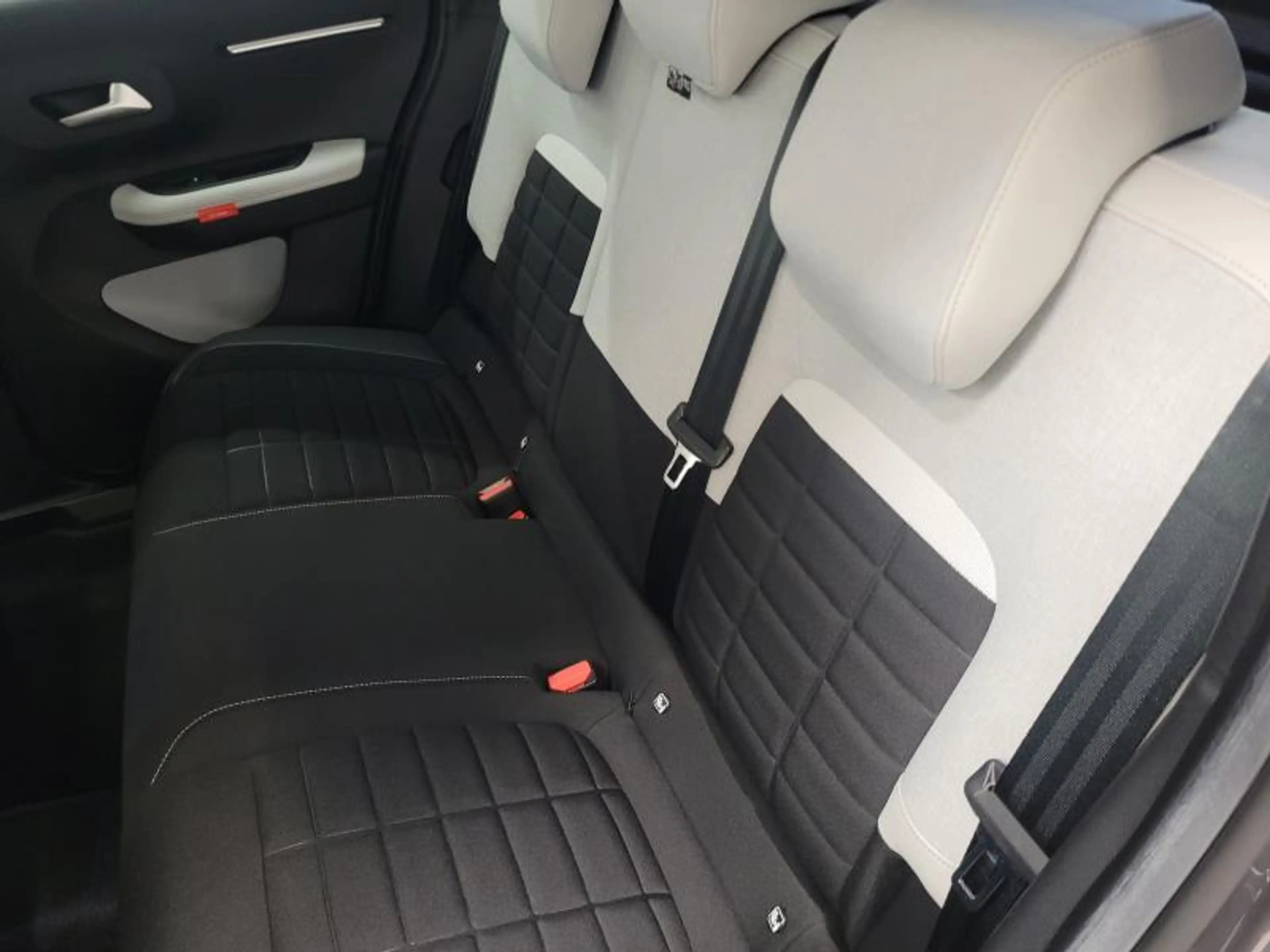Citroen C3 12 Turbo 100 pk MAX  + zetel en stuurverwarming — photo 13
