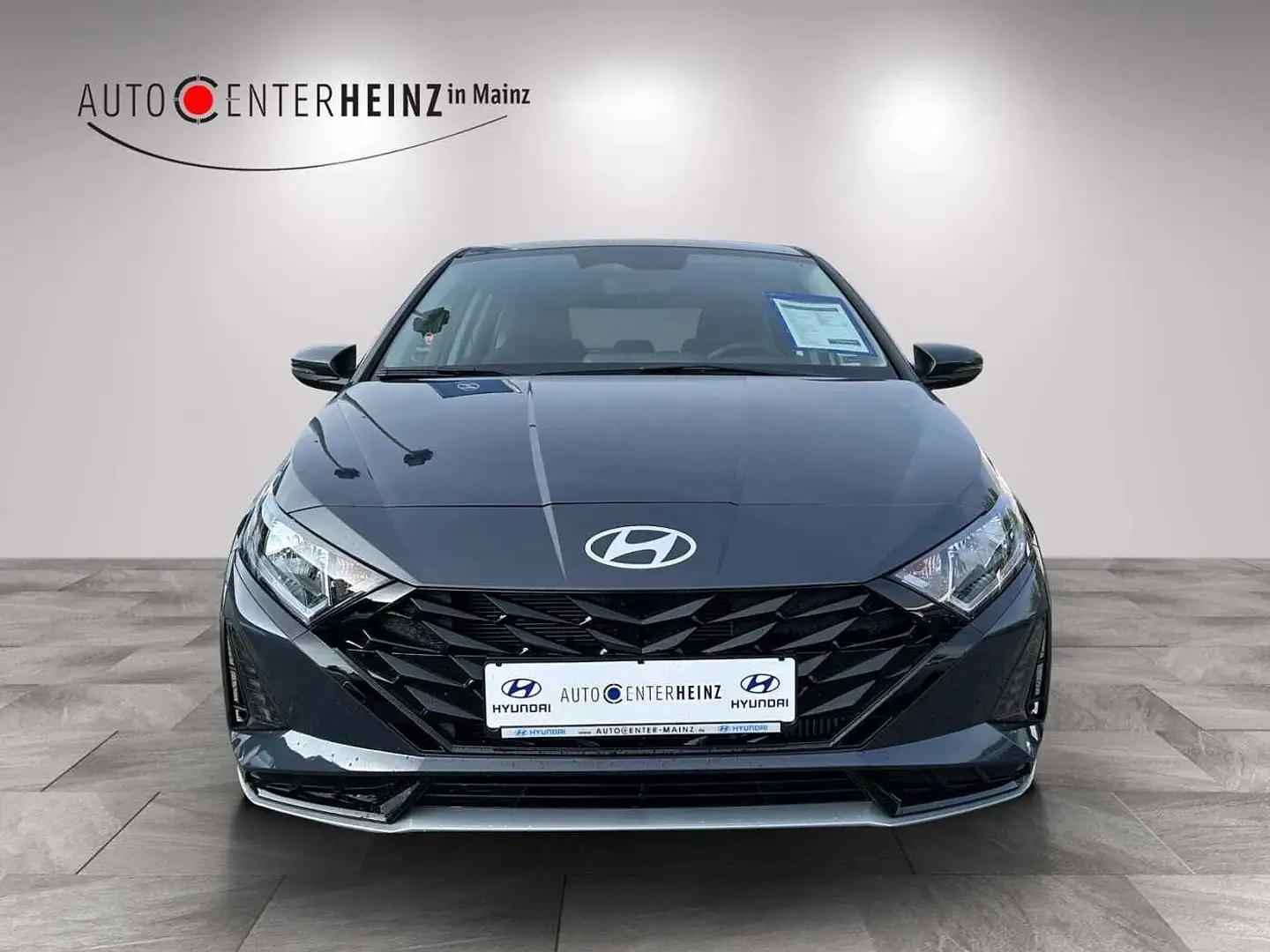 Hyundai i20 1.0 T-GDI Select mit Funktionspaket Šedá - 2