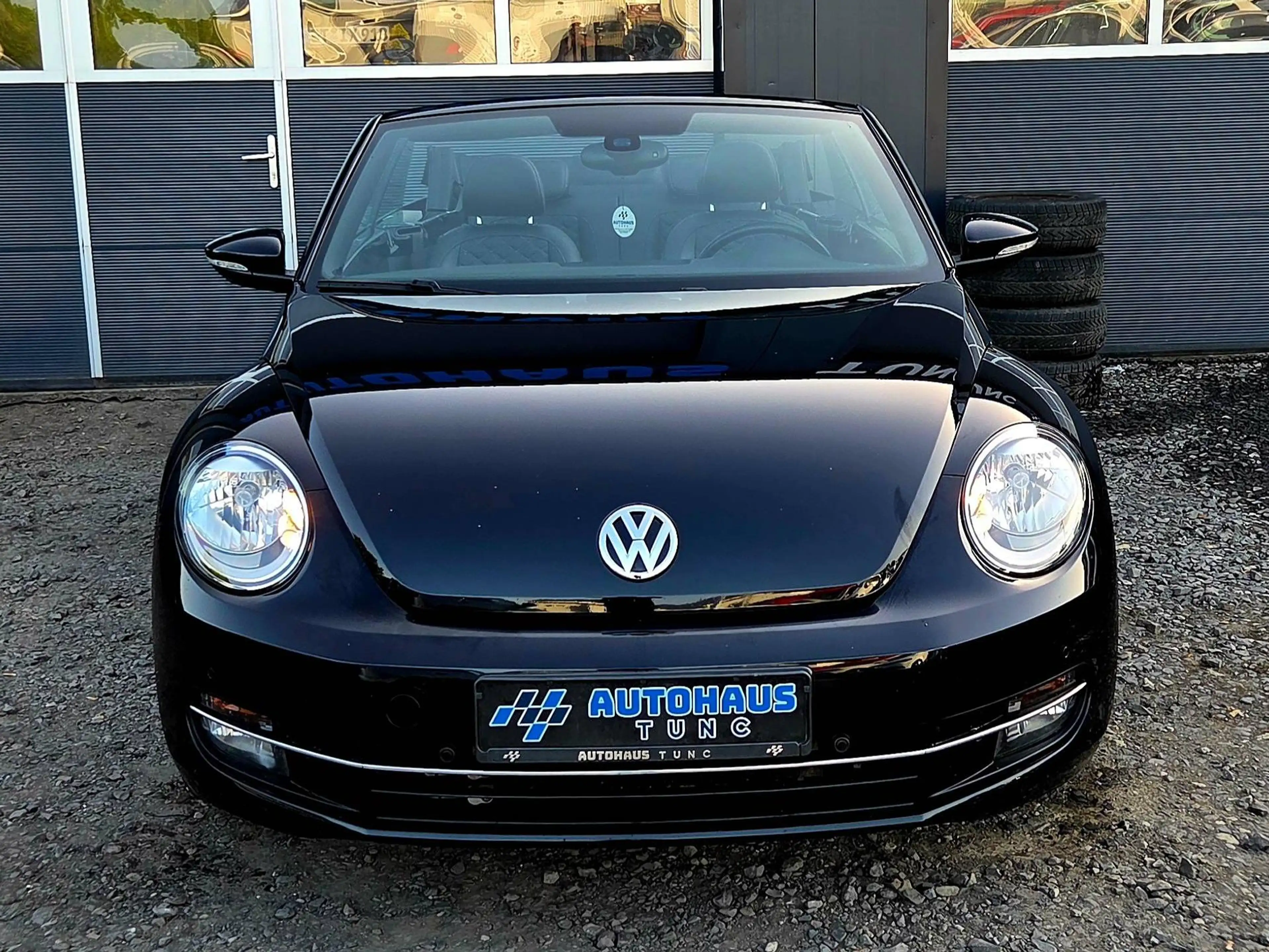 Volkswagen Beetle Exclusive Design Cabrio, BMT, Leder, PDC, 18"Felge — photo 2