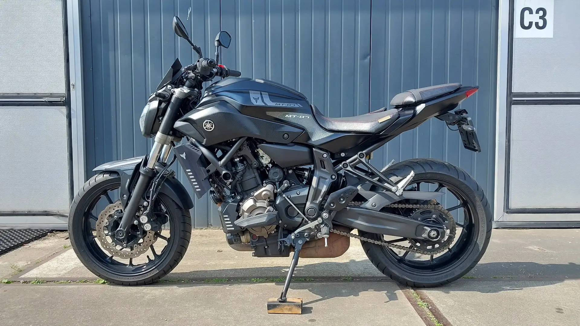 Yamaha MT-07 comfort seat, engine protection. Zwart - 1
