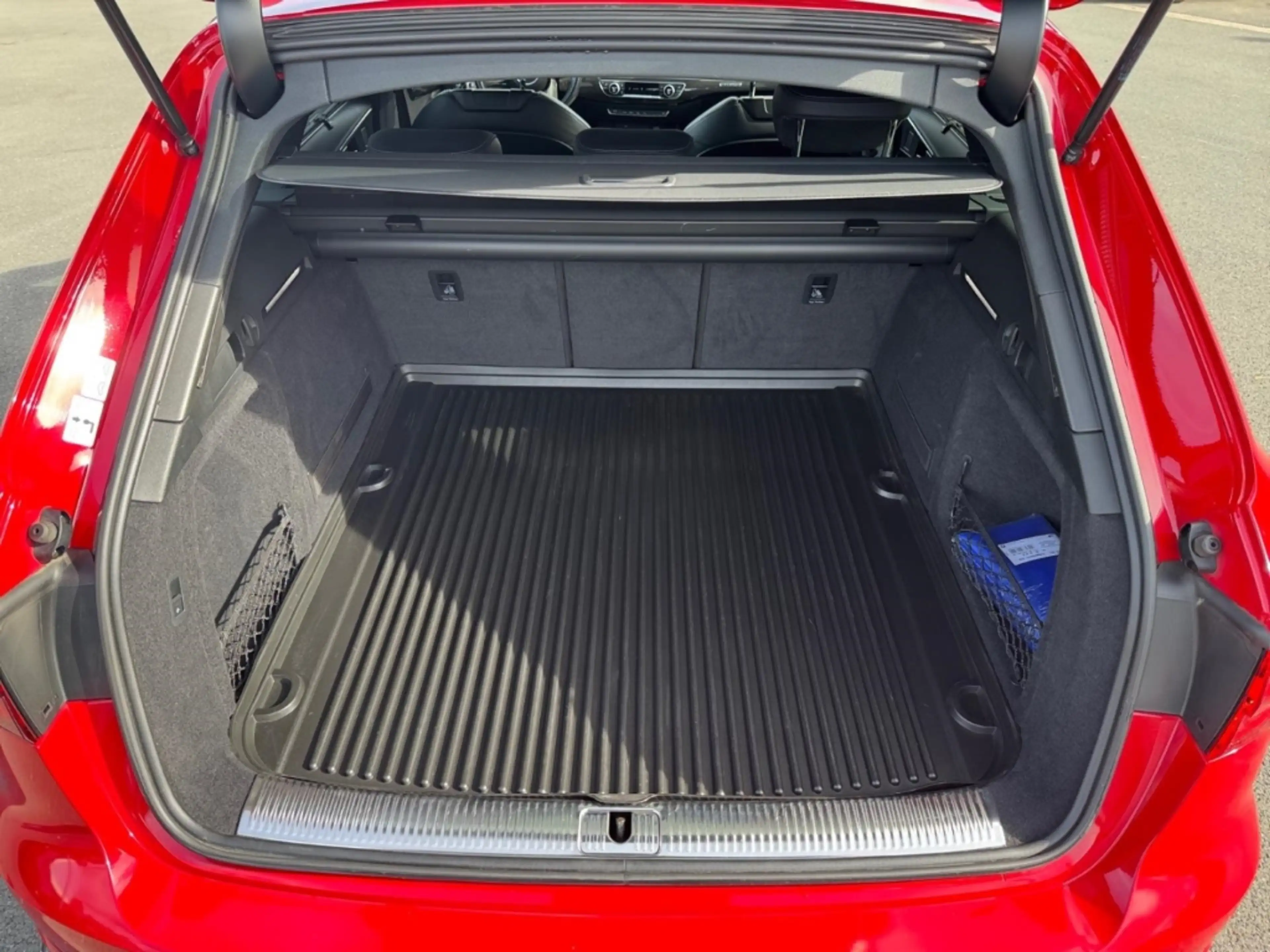 Audi S4 Avant 3.0 TFSI qu. Matrix-LED AHK Pano Standh. — photo 9