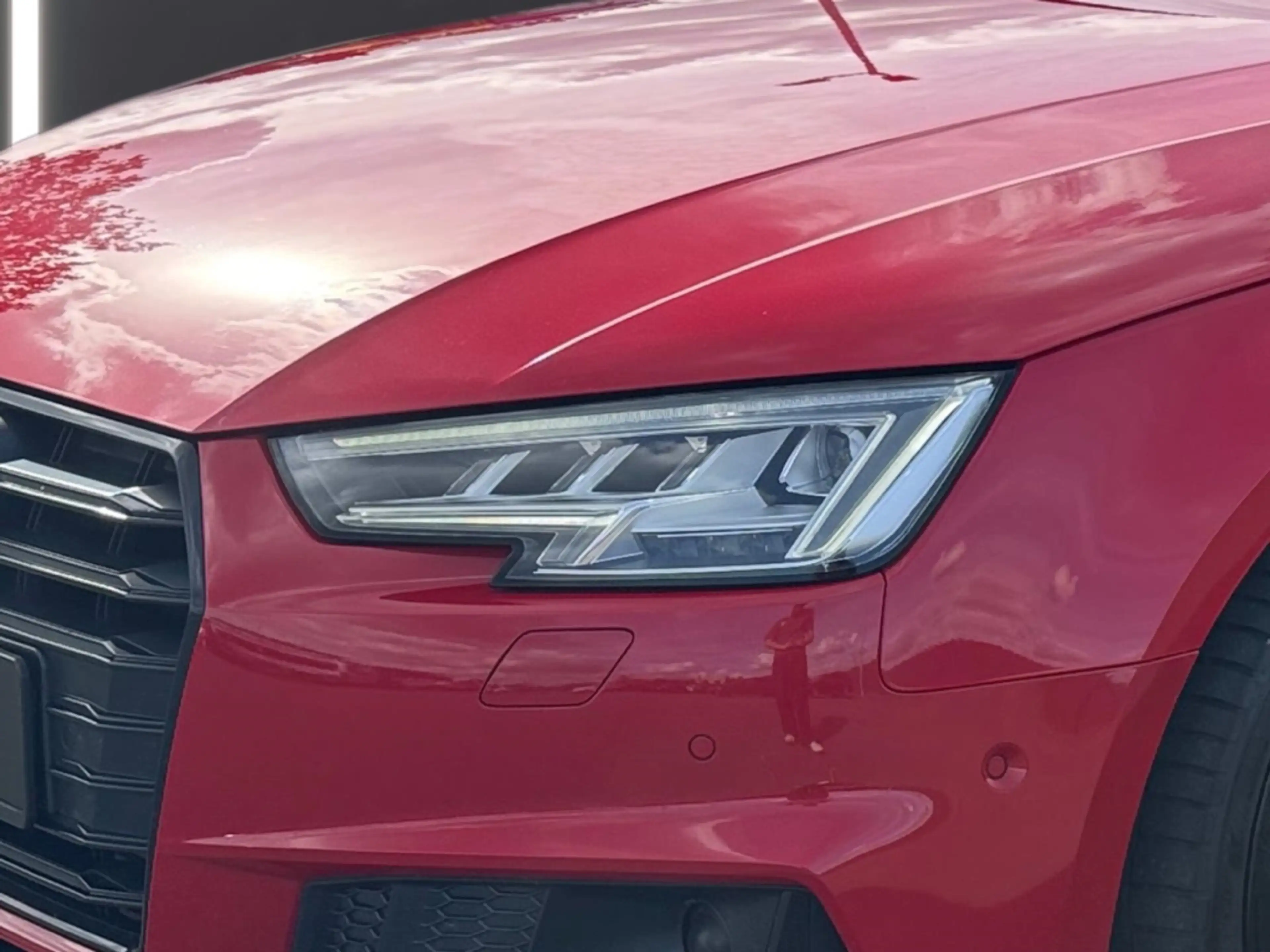 Audi S4 Avant 3.0 TFSI qu. Matrix-LED AHK Pano Standh. — photo 7