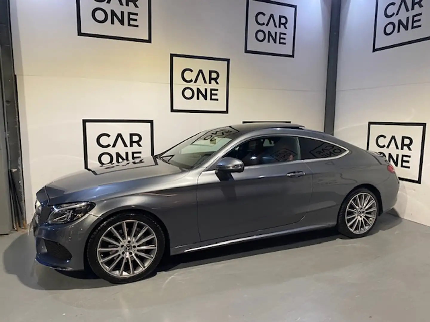 Mercedes-Benz C 220 Coupé 220d 9G-Tronic (4.75) Grau - 2