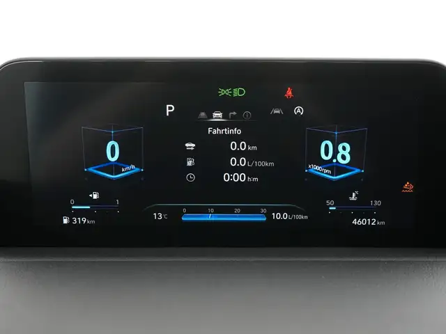 Hyundai Staria view 7