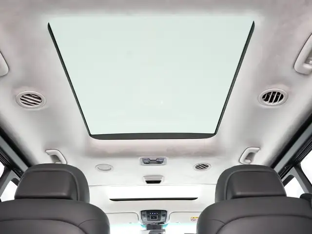 Hyundai Staria view 15