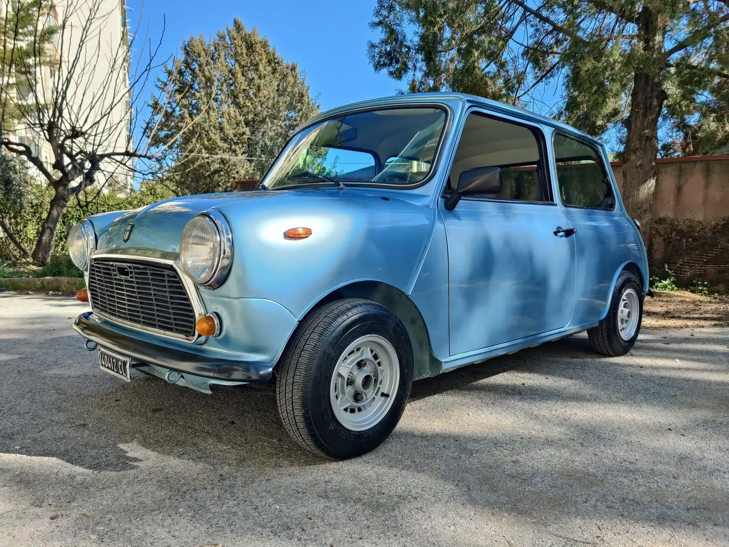 Austin Mini 1.0 HLE Bleu - 1