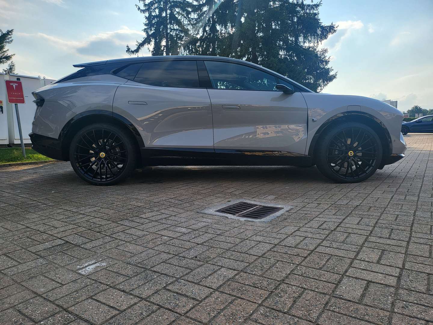 Lotus Eletre -  - Joinsteer - #1