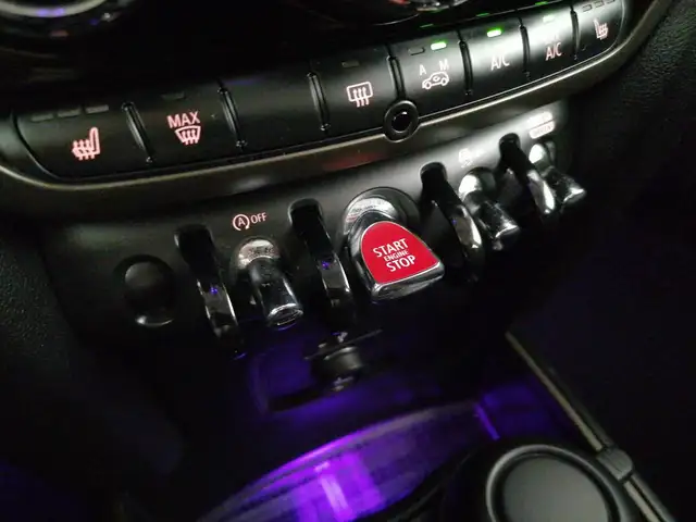 Mini Countryman view 19