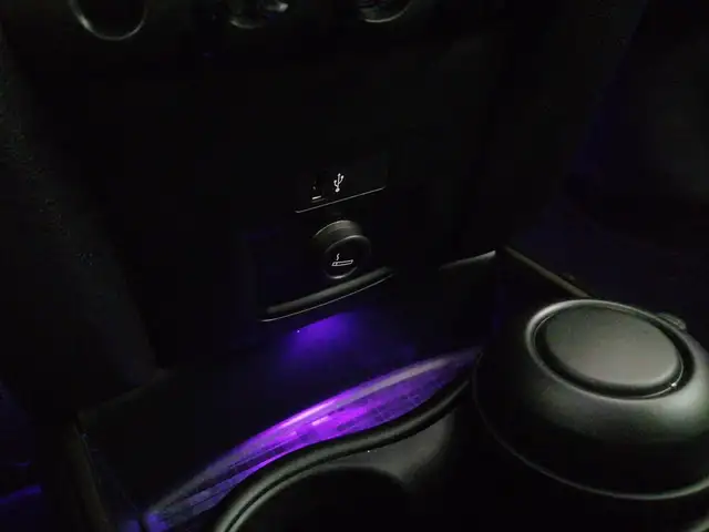 Mini Countryman view 20