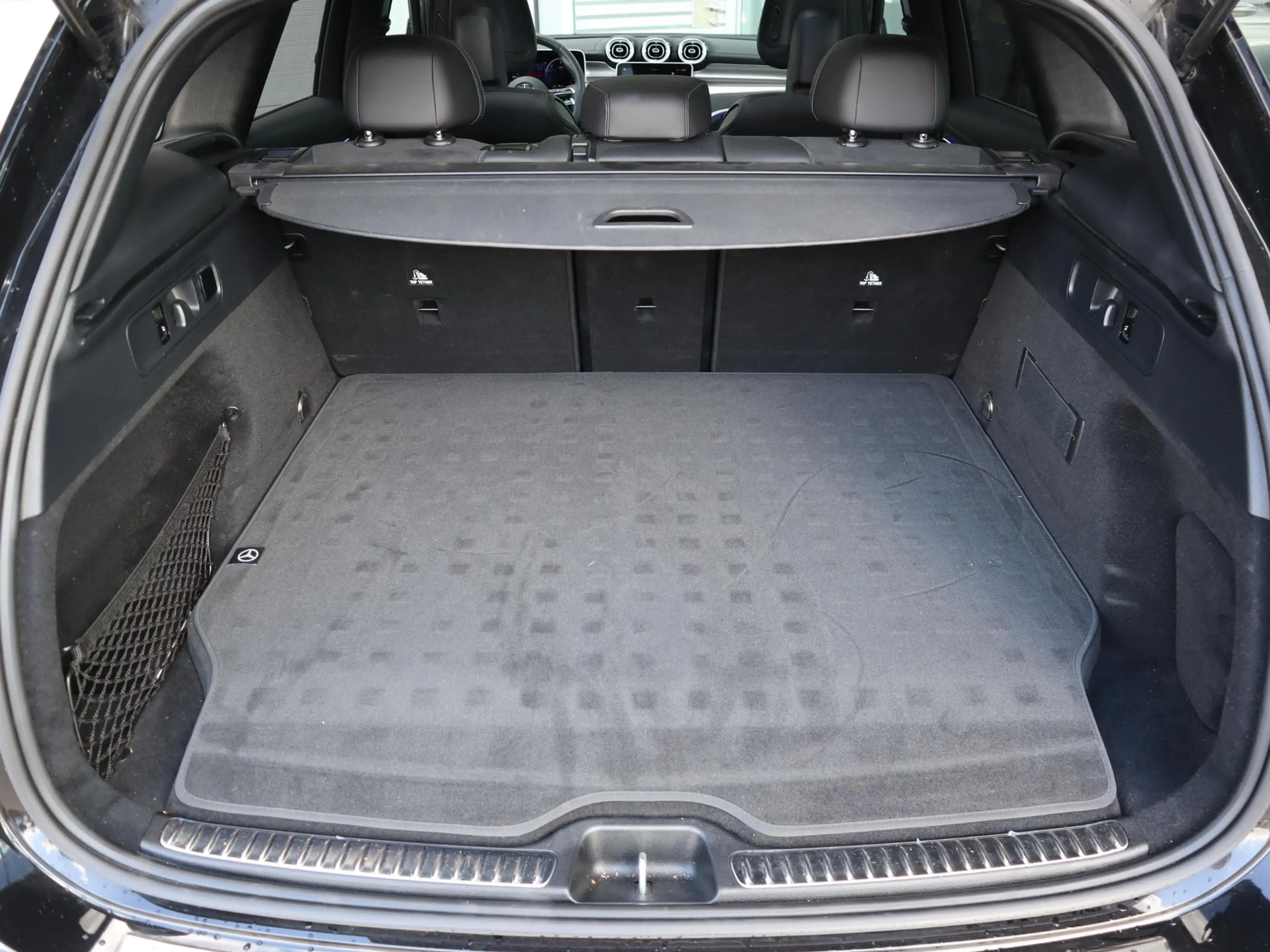 Mercedes-Benz GLC 400 400e 4MATIC AMG Line — photo 7
