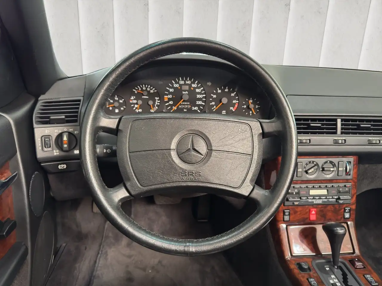 Mercedes-Benz SL 300 Oldtimer Automatik Leder SHZ Scheckheft, foto 10
