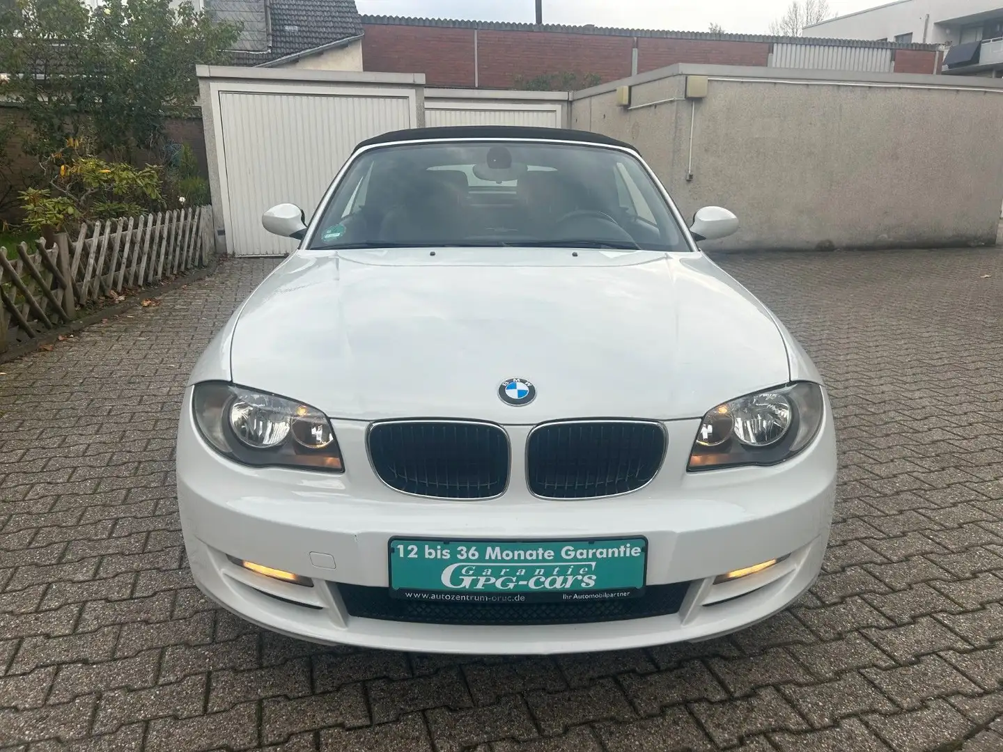 BMW 118 1 Cabrio 118i, LEDER, NAVI, SHZ Weiß - 2